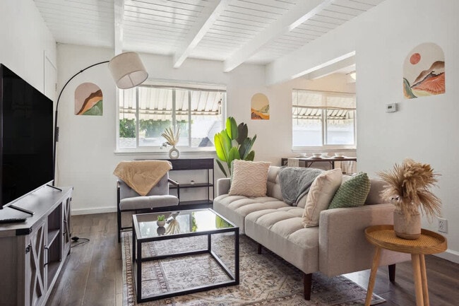 Photo - 2312 Bonar St Unidad ID1310764P