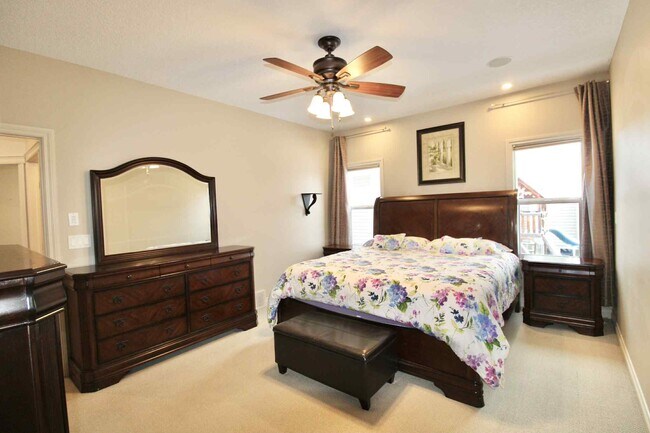 Photo - 9002 Lakeshore Dr