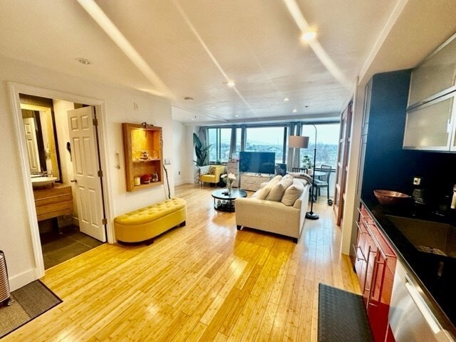 Photo - 350 Revere Beach Blvd Unit 3G