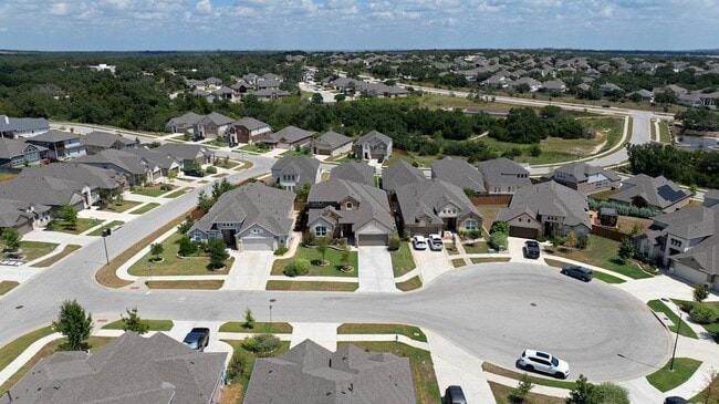 Building Photo - 805 Karst Cv
