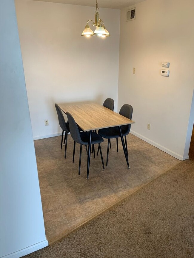 Photo - Broadway Apartments