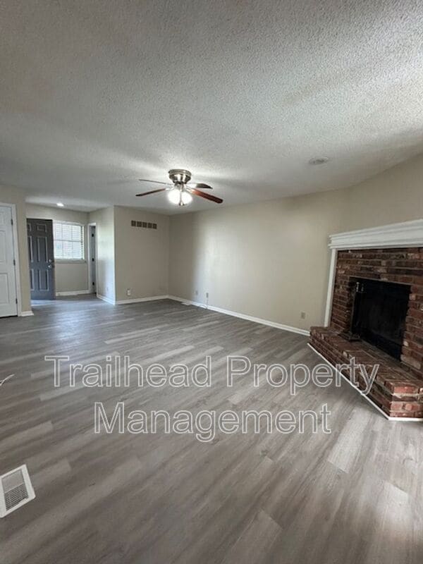 Photo - 7037 N Fisk Ct