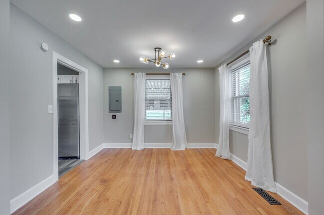 Photo - 3314 Mimosa Dr