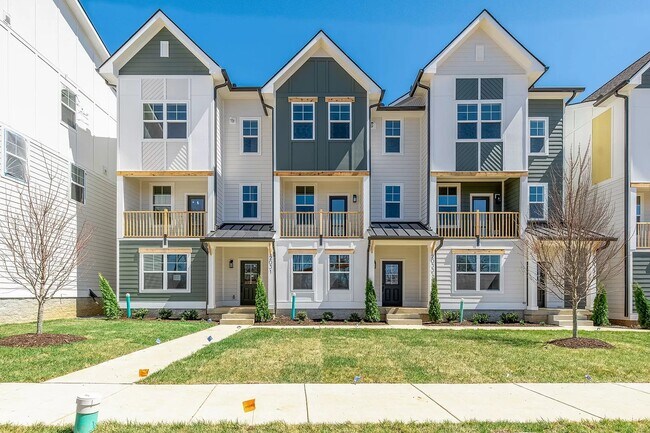 Photo - 2033 Maple Vw Ln