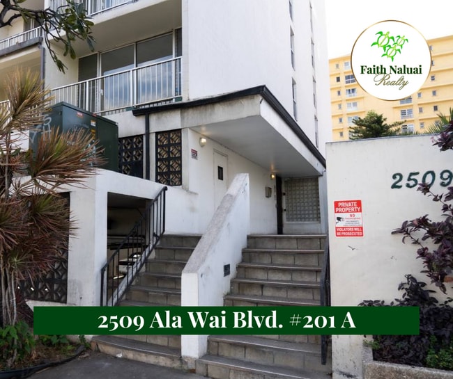 Building Photo - 2509 Ala Wai Blvd