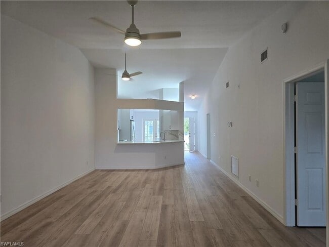Photo - 859 Tanbark Dr