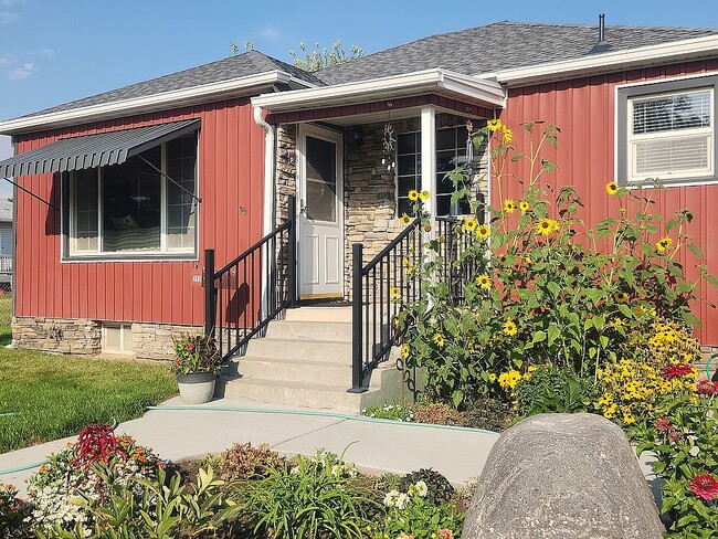 Photo - 366 Washington Ave