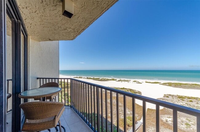1290 Gulf Blvd Unit 907