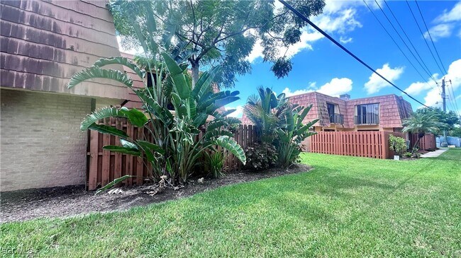 Photo - 1715 Park Meadows Dr