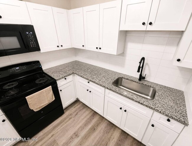 Photo - 5020 Campenella Dr