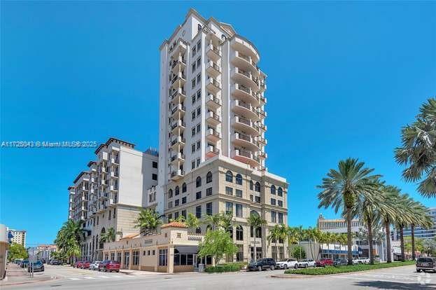 Building Photo - 1805 Ponce de Leon Blvd Unit 628 Rental