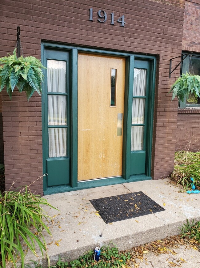 Photo - 1914 18th Ave Unidad 3