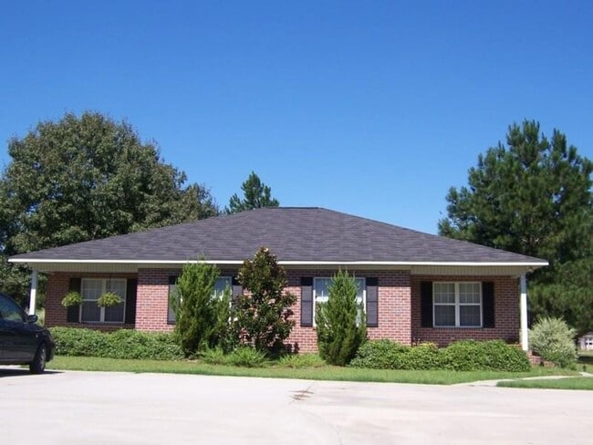 Building Photo - 1205 Beaver Creek Dr Unit A