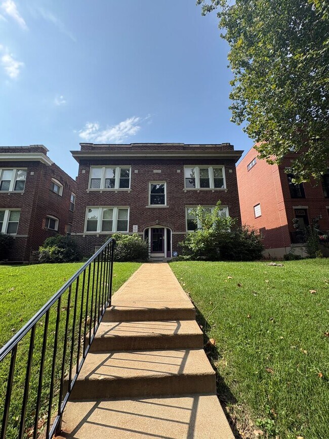 4164 W Pine Blvd Unidad 4164-1W W Pine