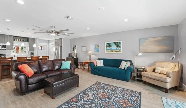 Photo - 4836 Esplanade St Unit B