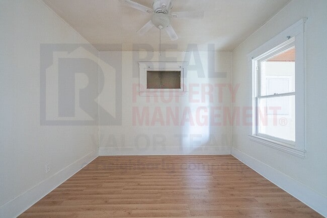 Photo - Inviting 3 Bed 1 Bath Single Family Home