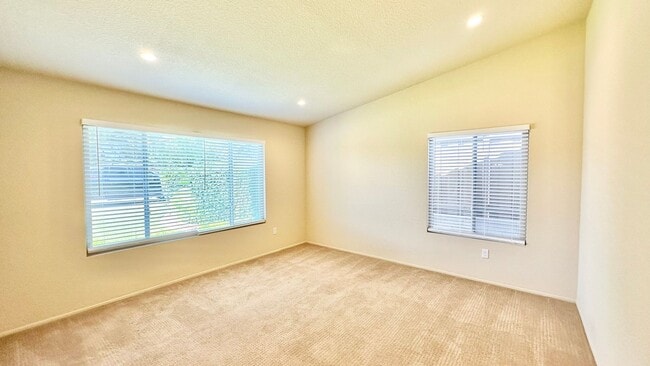 Photo - Lovely Single Story Home in Quiet Neighborhood of Fallbrook, Minutes to Everything!