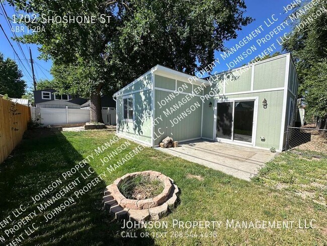 Photo - 1702 Shoshone St