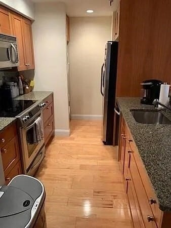 Photo - 16 Harcourt St Unit 6E