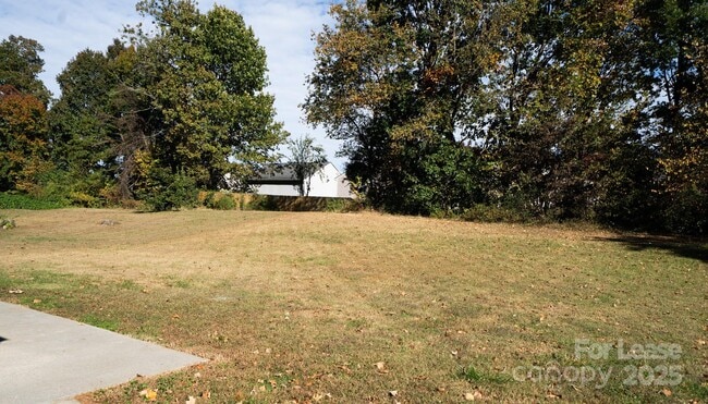 Photo - 2219 Heather Glen Ln