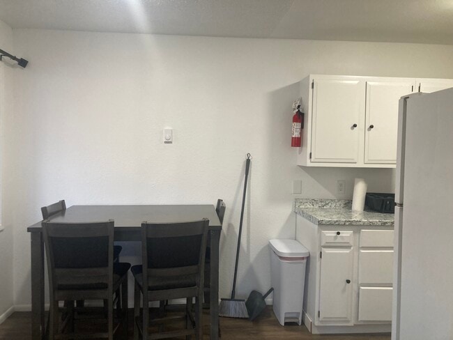 Photo - 1740 Muldoon Cir