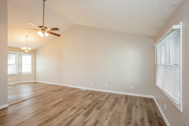 Photo - 5945 Terrytown Pkwy