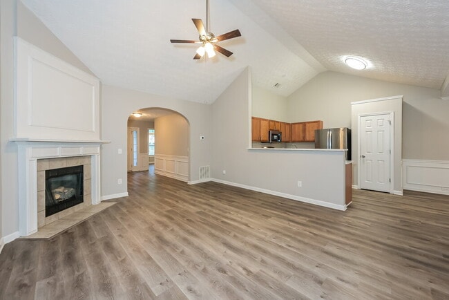 Photo - 3116 Baywood Ct