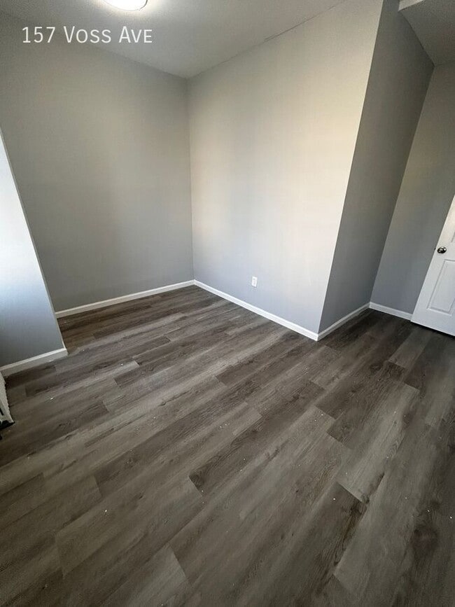 Photo - 157 Voss Ave