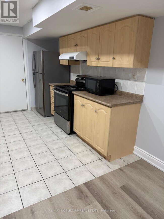 Photo - 5645 Longford Dr