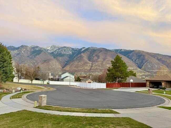 Photo - 1729 Colchester Ct