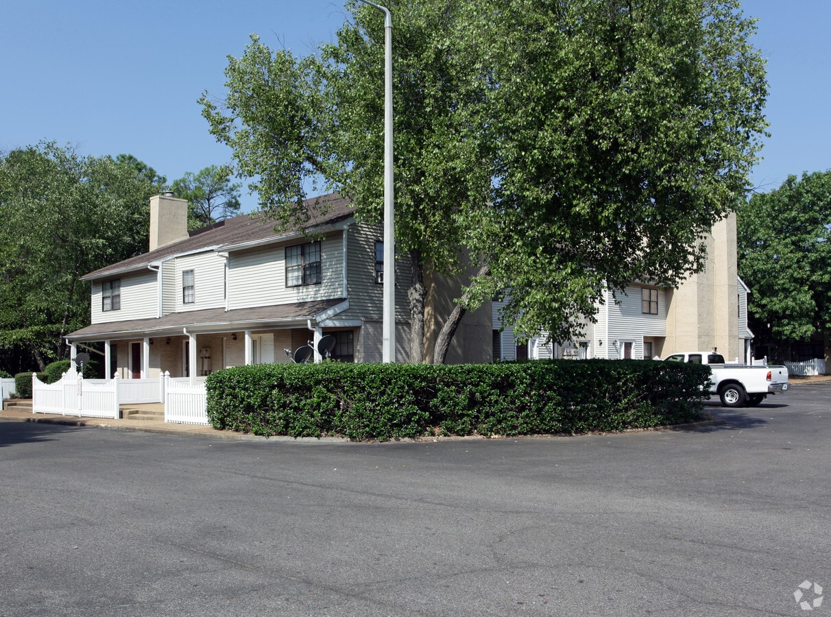 Highland Hills - Highland Hills