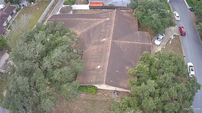 Photo - 15 Harvey Dr W