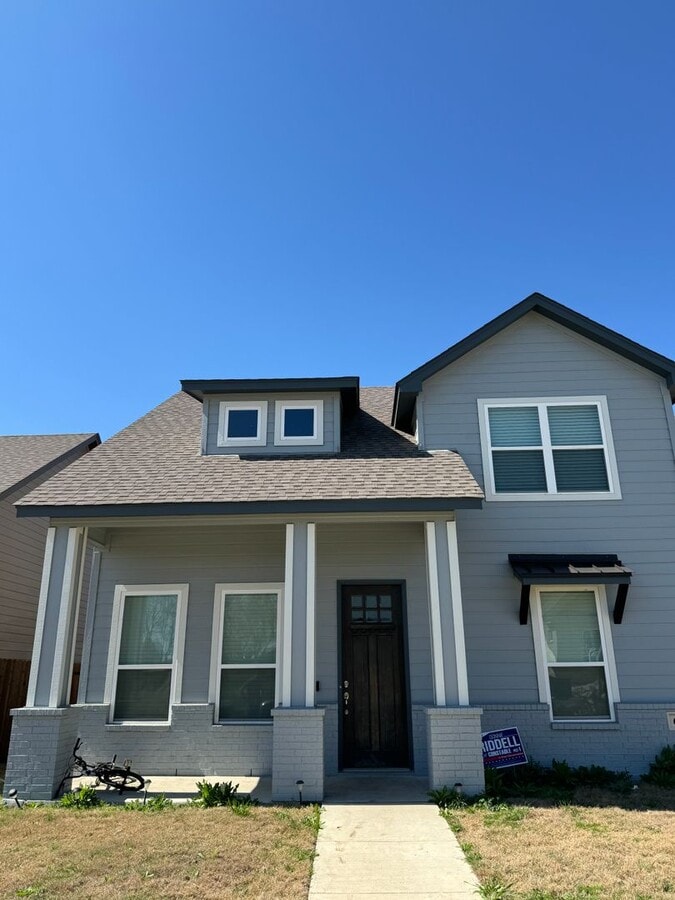 Coming Soon!!!! 3/2/2 GODLEY ISD - Coming Soon!!!! 3/2/2 GODLEY ISD House