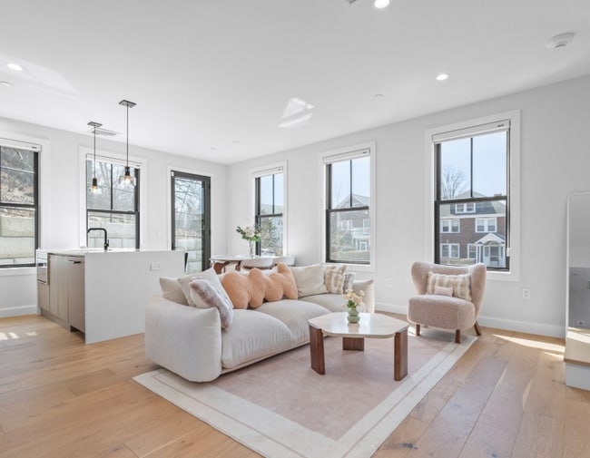 Photo - 201 Washington St Unit 2