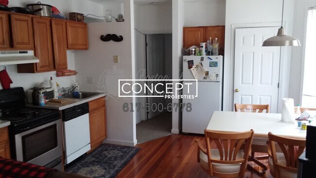 Photo - 58 Mansfield St Unit 1