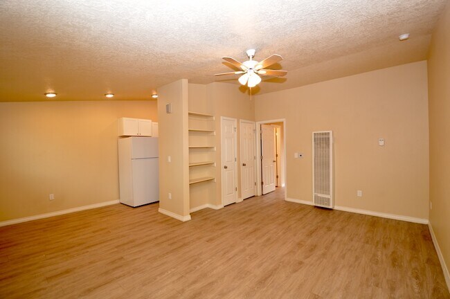 Photo - 1335 Ortiz Dr SE Unit 1305
