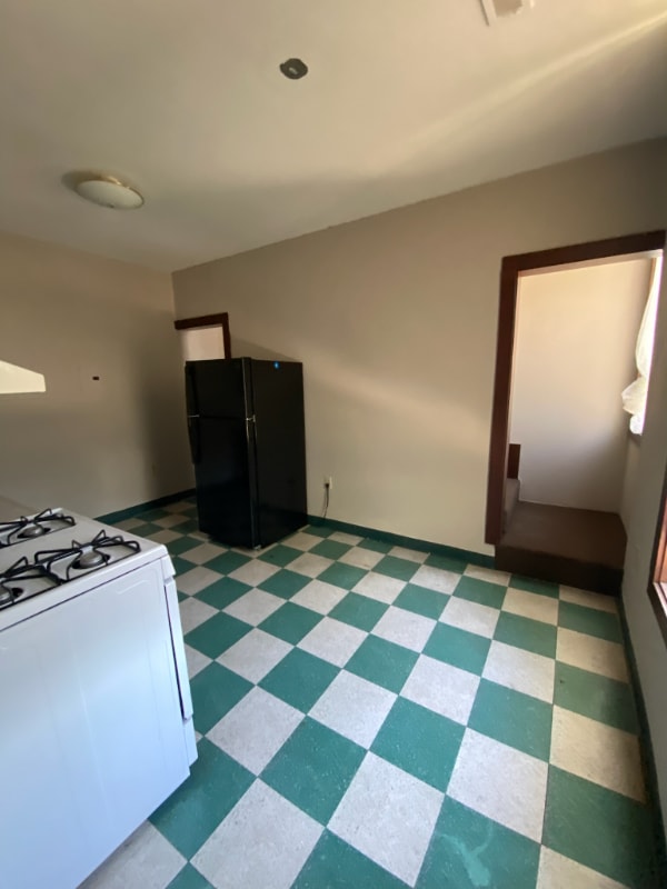 Photo - 2454 River Rd Unit 2