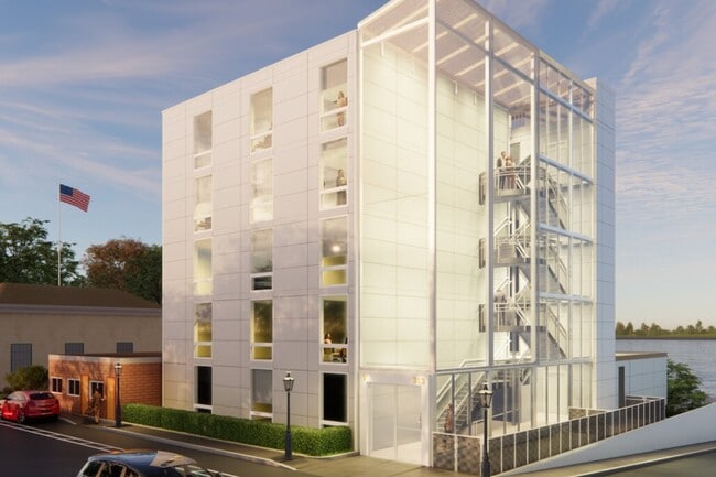 Unbeatable Downtown Location with Water and City Views - Bank Street Rental