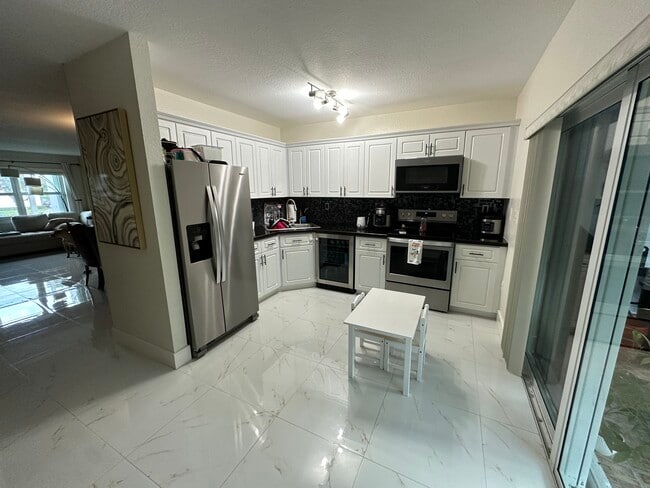 Photo - 20764 SW 82nd Ave Townhome