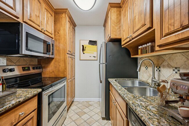 Photo - Jade Ridge Apartments