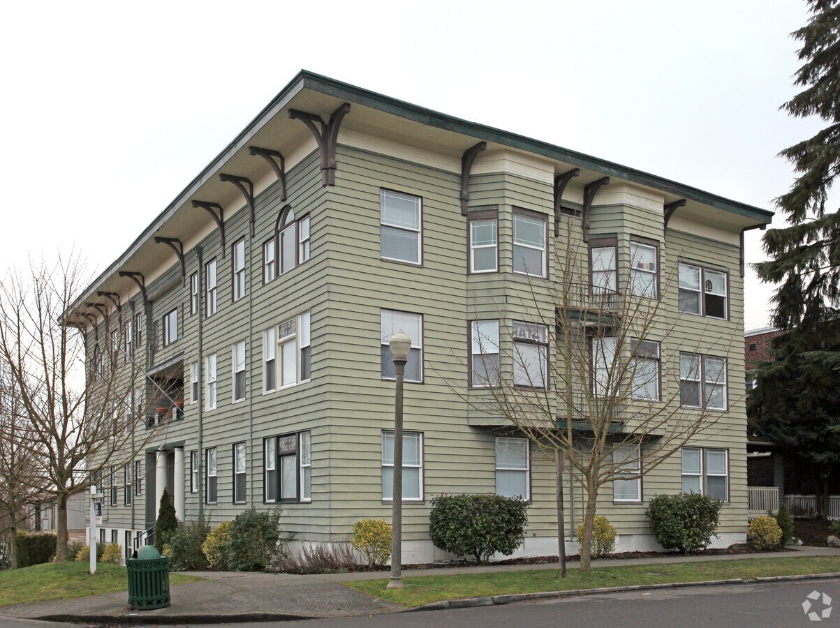 Photo - Sovereign Apartments
