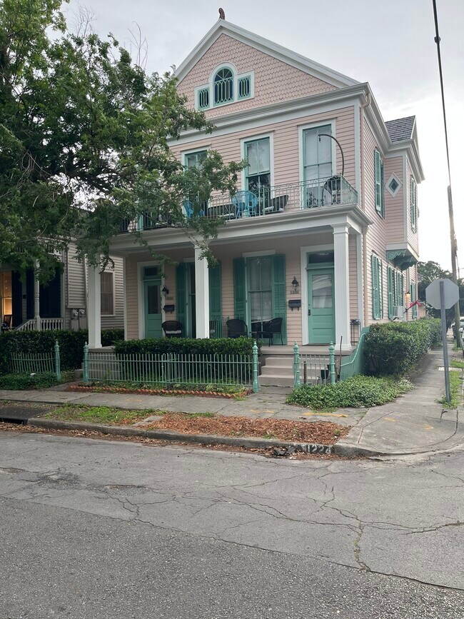 Photo - 1224 Soniat St Apartment
