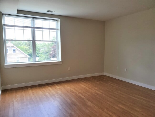 Photo - 20 Pond St Unit 302