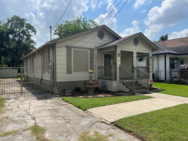 Photo - 1216 Northwood St