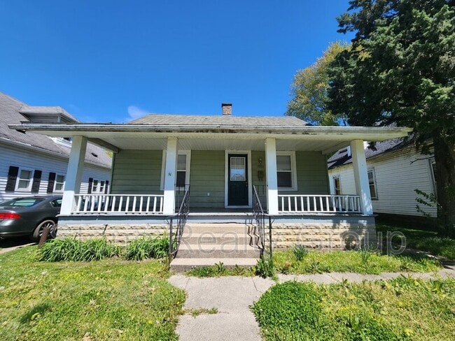Building Photo - 1554 2nd Ave