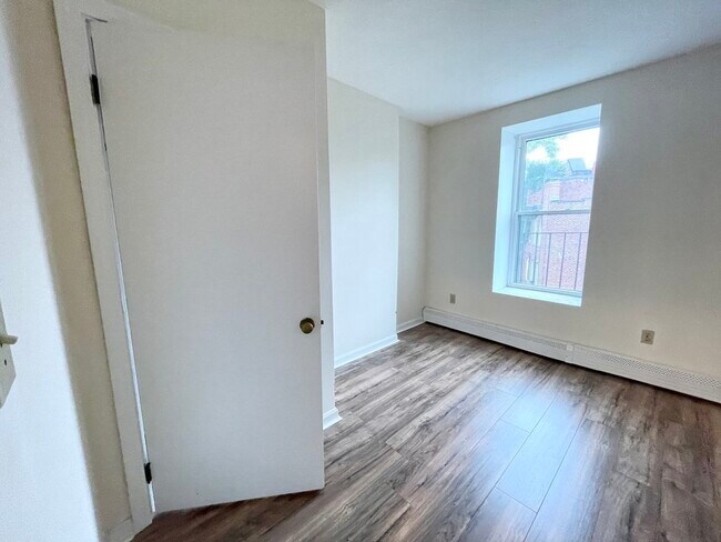 Photo - 82 Hammond St Unidad 3