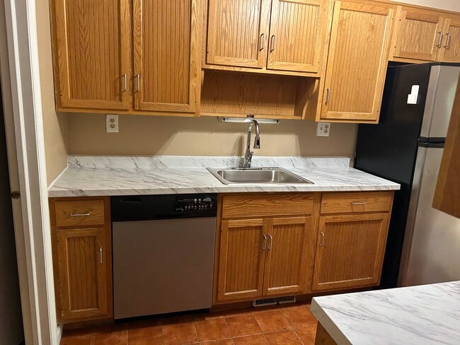 Photo - 11 Sunstone Dr