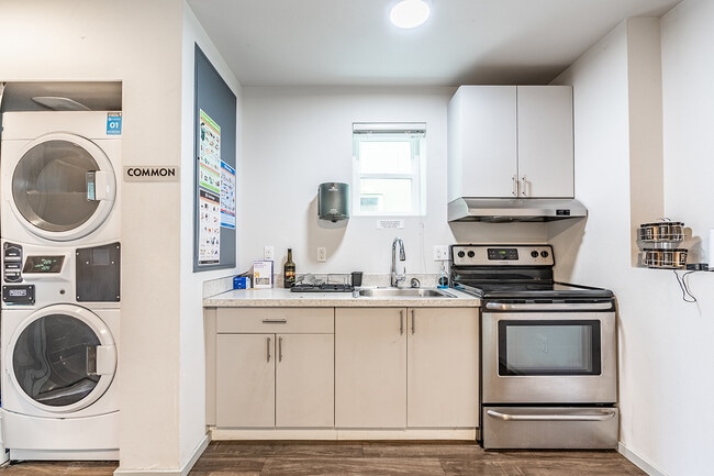 Photo - Elegant, Efficient Studios in Beautiful De...