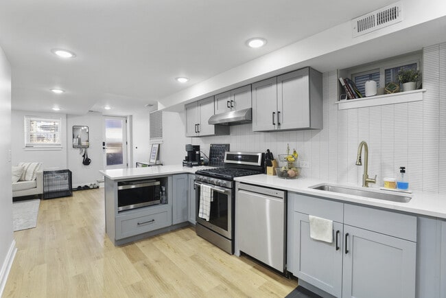 Photo - 520 N Ada St Unit Garden