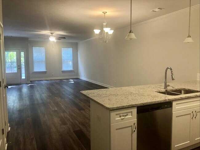 Photo - 3020 Stanhope Dr